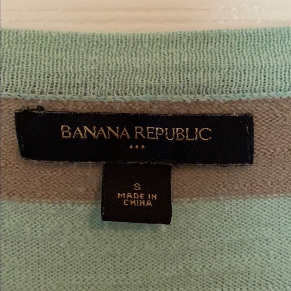 Sweater - Picture 5 of 6